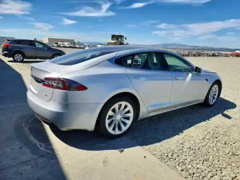 5YJSA1E13HF224972 — 2017 Tesla Model S, photo 3 from Copart 21.09.2026, Front end