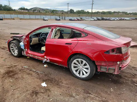5YJSA1E28HF186549 — 2017 Tesla Model S, foto 2 de Copart 28.10.2026, Lateral