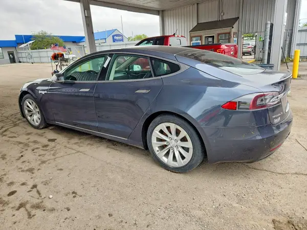 5YJSA1E22HF205189 — 2017 Tesla Model S, photo 2 from Copart, Front end