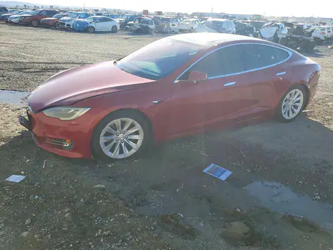 5YJSA1E20HF213825 — 2017 Tesla Model S, Parte delantera (Front End), fotos antes de reparar