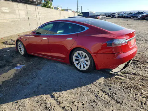 5YJSA1E20HF213825 — 2017 Tesla Model S, photo 2 from Copart 20.10.2026, Front end