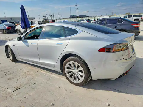 2018 TESLA MODEL S VIN 5YJSA1E28JF260784 фото 2
