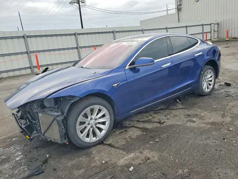 2018 Tesla Model S VIN 5YJSA1E23JF297855 фото 1