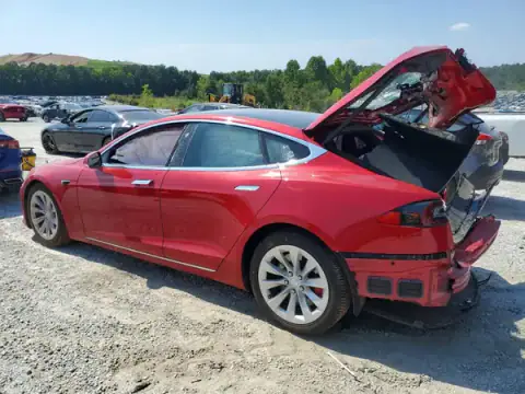 5YJSA1E47LF367670 — 2020 Tesla Model S, photo 2 from Copart, Rear end