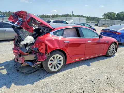 5YJSA1E47LF367670 — 2020 Tesla Model S, photo 3 from Copart, Rear end