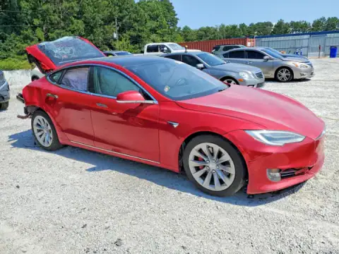 5YJSA1E47LF367670 — 2020 Tesla Model S, photo 4 from Copart, Rear end