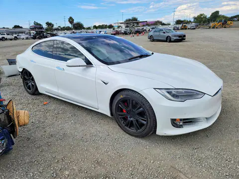 5YJSA1E48LF415841 — 2020 Tesla Model S, photo 4 from Copart 29.09.2026, Rear end