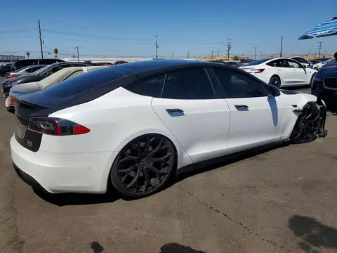 5YJSA1E63MF441766 — 2021 Tesla Model S, foto 3 de Copart 26.10.2026, Parte delantera