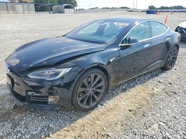 5YJSA1E2XMF426047 — 2021 Tesla Model S, Задняя часть (Rear End), фото до ремонта