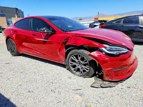 5YJSA1E53NF467499 — 2022 Tesla Model S, photo 4 from Copart 21.10.2026, Front end