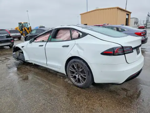 5YJSA1E5XNF490326 — 2022 Tesla Model S, zdjęcie 2 z Copart 30.09.2026, Dachowanie