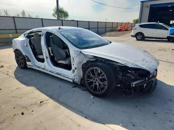 5YJSA1E50NF459277 — 2022 Tesla Model S, photo 4 from Copart, Side