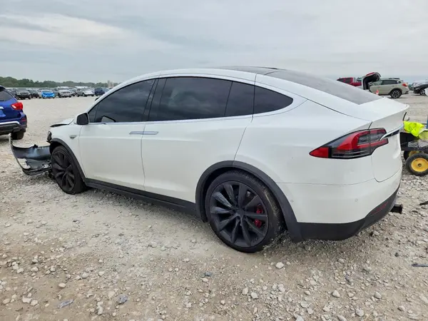 5YJXCBE41GFS00247 — 2016 Tesla Model X, photo 2 from Copart, Front end