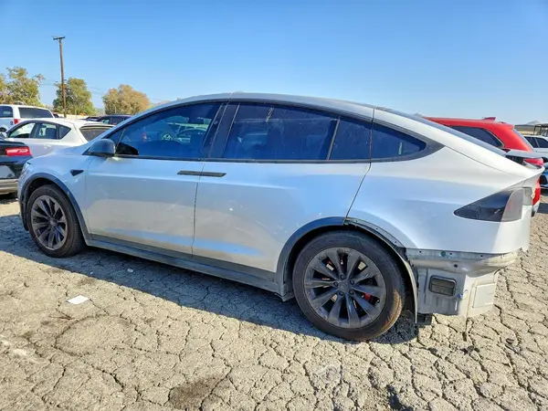 5YJXCDE28GF025909 — 2016 Tesla Model X, photo 2 from Copart, Rear end