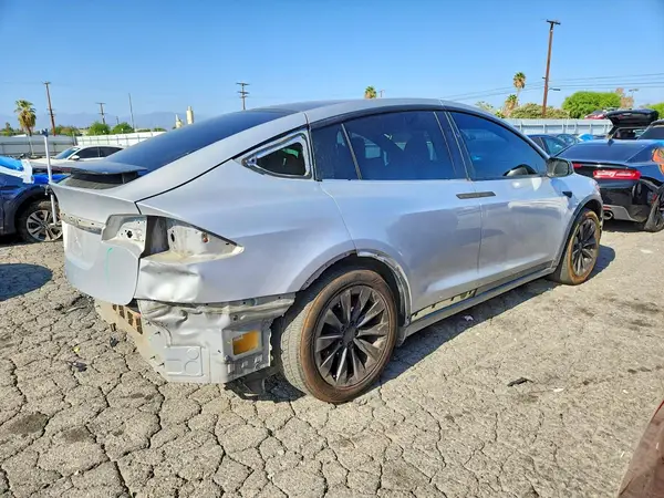 5YJXCDE28GF025909 — 2016 Tesla Model X, photo 3 from Copart, Rear end