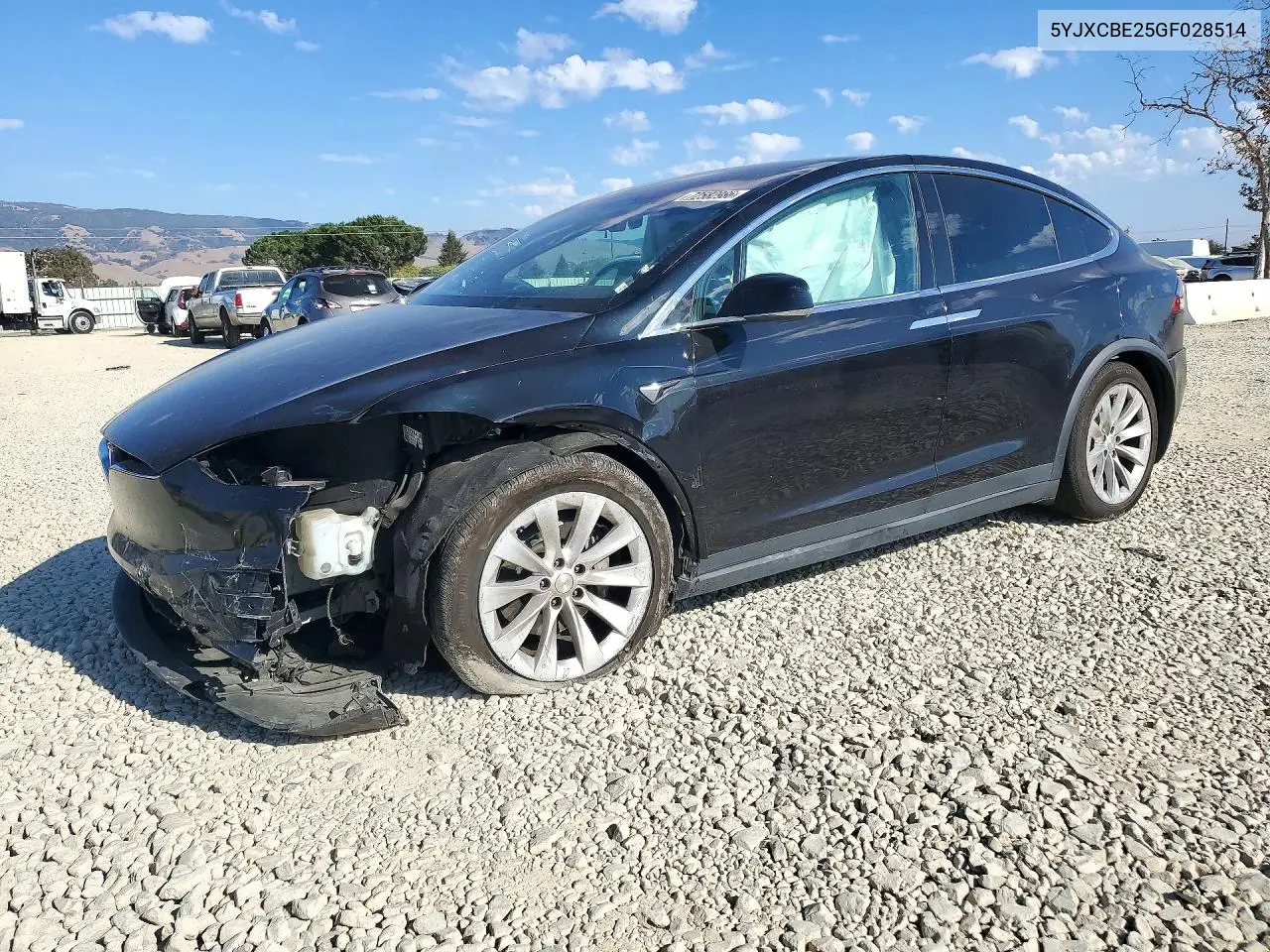 2016 Tesla Model X VIN 5YJXCBE25GF028514 фото 1
