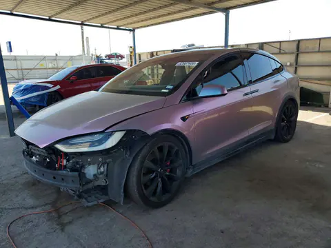 5YJXCDE41HF044773 — 2017 Tesla Model X, Przód (Front End), zdjęć przed naprawą