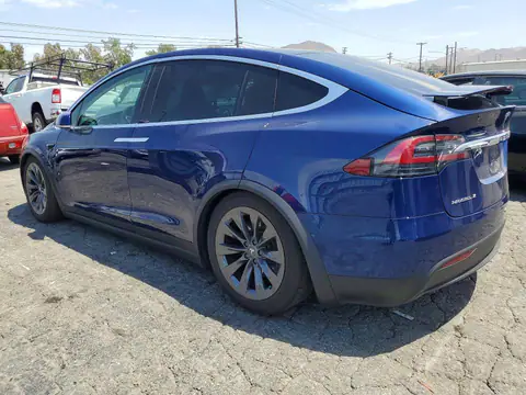 5YJXCBE22HF078482 — 2017 Tesla Model X, zdjęcie 2 z Copart 22.10.2026, Drobne wgniecenia i rysy