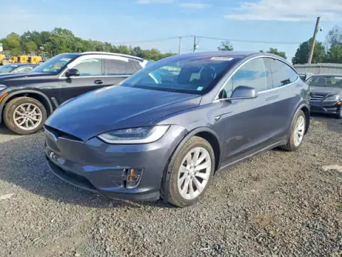 5YJXCAE22JF138308 — 2018 Tesla Model X, Мелкие вмятины i царапины (Minor Dent/Scratches), zdjęć przed naprawą
