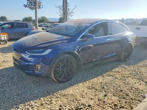 5YJXCBE40JF116816 — 2018 Tesla Model X, Передня частина (Front End), фото до ремонту