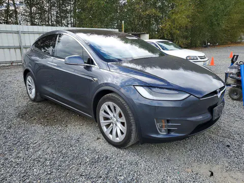2019 Tesla MODEL X VIN 5YJXCAE23KF212174 фото 4