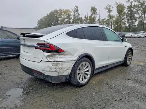 5YJXCDE22KF181971 — 2019 Tesla Model X, zdjęcie 3 z Copart 19.10.2026, Tył