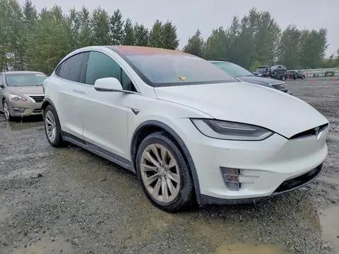 5YJXCDE22KF181971 — 2019 Tesla Model X, zdjęcie 4 z Copart 19.10.2026, Tył