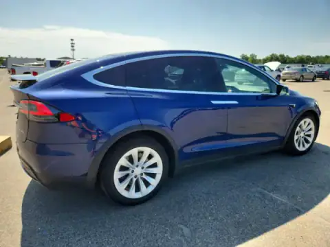 5YJXCBE22LF239017 — 2020 Tesla Model X, ფოტო 3, Copart 02.10.2026, გვერდითი ნაწილი