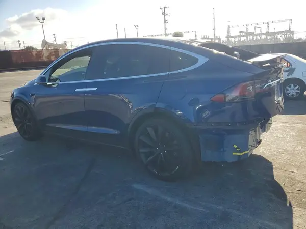 5YJXCAE29LF286331 — 2020 Tesla Model X, zdjęcie 2 z Copart, Tył