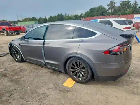 5YJXCAE20LF277145 — 2020 Tesla Model X, photo 2 from Copart, Front end