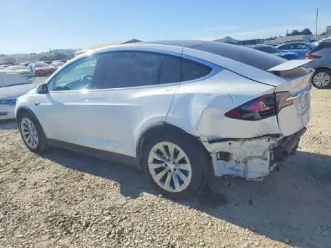 5YJXCBE25MF311474 — 2021 Tesla Model X, zdjęcie 2 z Copart, Tył