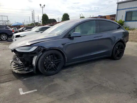 7SAXCDE51NF351237 — 2022 Tesla Model X, Parte trasera (Rear End), fotos antes de reparar