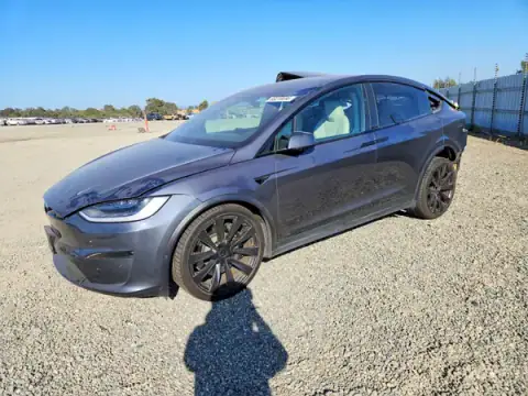 7SAXCAE5XNF363398 — 2022 Tesla Model X, Parte trasera (Rear End), fotos antes de reparar