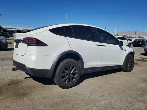 7SAXCDE5XNF343976 — 2022 Tesla Model X, photo 3 from Copart 22.10.2026, Front end
