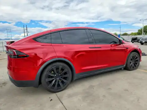 7SAXCDE50PF371949 — 2023 Tesla Model X, zdjęcie 3 z Copart, Przód