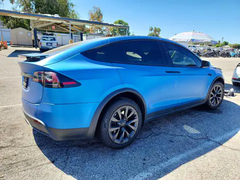 7SAXCAE54PF403607 — 2023 Tesla Model X, ფოტო 3, Copart 27.10.2026, წინა ნაწილი