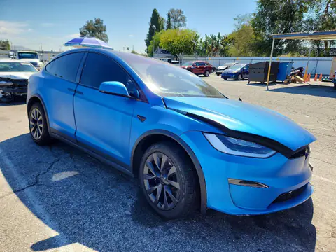 7SAXCAE54PF403607 — 2023 Tesla Model X, ფოტო 4, Copart 27.10.2026, წინა ნაწილი