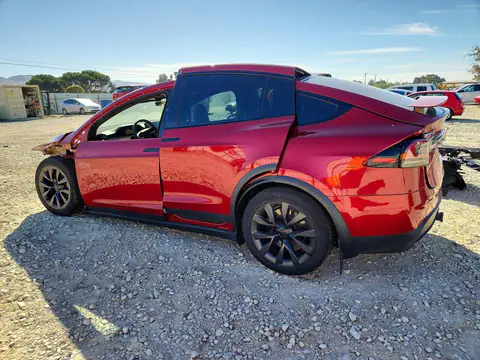 7SAXCBE56SF469140 — 2025 Tesla Model X, фото 2 с аукциона Copart 29.09.2026, Передняя часть