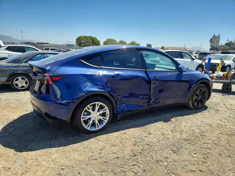 5YJYGDEE6LF054080 — 2020 Tesla Model Y, photo 3 from Copart 16.10.2026, Side