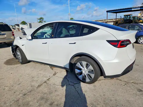 2020 TESLA MODEL Y VIN 5YJYGDEE6LF043015 фото 2