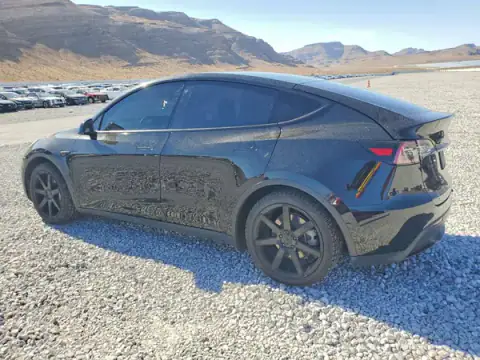 5YJYGDEE6LF031401 — 2020 Tesla Model Y, фото 2 с аукциона Copart, вандализм