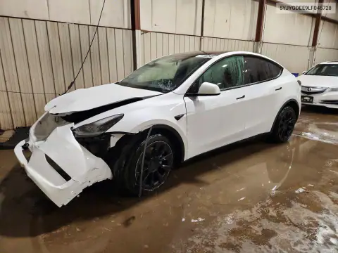 5YJYGDEE9LF045728 — 2020 Tesla Model Y, Parte delantera, fotos antes de reparar