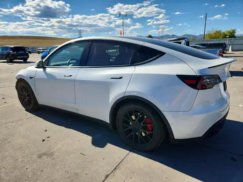 2020 TESLA MODEL Y VIN 5YJYGDEF0LF009919 фото 2