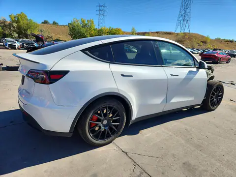 2020 TESLA MODEL Y VIN 5YJYGDEF0LF009919 фото 3