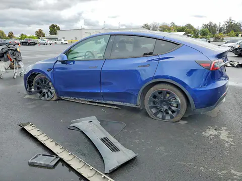 2021 Tesla Model Y VIN 5YJYGDEE1MF183331 фото 2