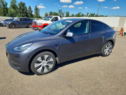 5YJYGDEE3MF229998 — 2021 Tesla Model Y, Бокова частина (Side), фото до ремонту