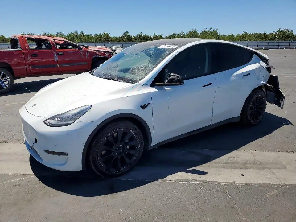 5YJYGDEE4MF199376 Tesla Model Y 2021 — повреждение Задняя часть, фото до ремонта