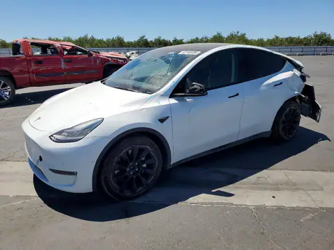 5YJYGDEE4MF199376 — 2021 Tesla Model Y, Задняя часть (Rear End), фото до ремонта