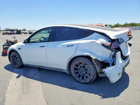 5YJYGDEE4MF199376 — 2021 Tesla Model Y, фото 2 с аукциона Copart 15.10.2026, Задняя часть