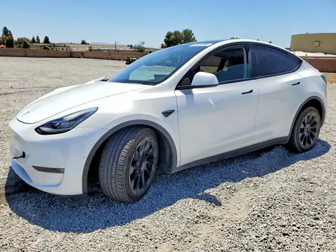 5YJYGDEE5MF285621 Tesla Model Y 2021 — დაზიანება წინა ნაწილი, ფოტო შეკეთებამდე